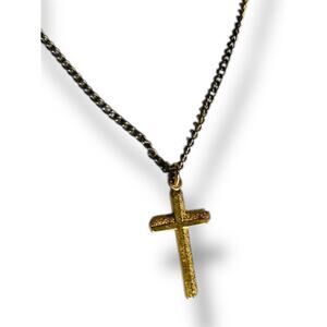 Vintage Goldtone .75" Cross Pendant Chain Necklace 16" Christian